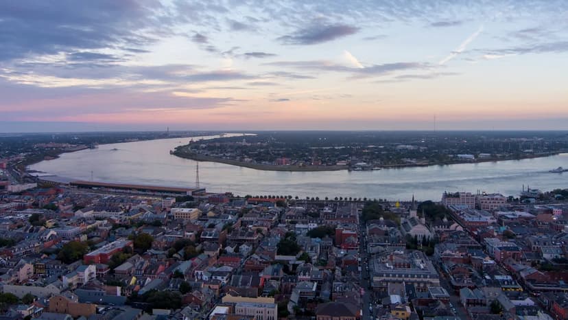 Crescent City Sinking: New Orleans Battles Rising Seas and Subsidence
