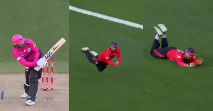 Renegades' Hassan Khan Stuns with Incredible Mid-Wicket Catch