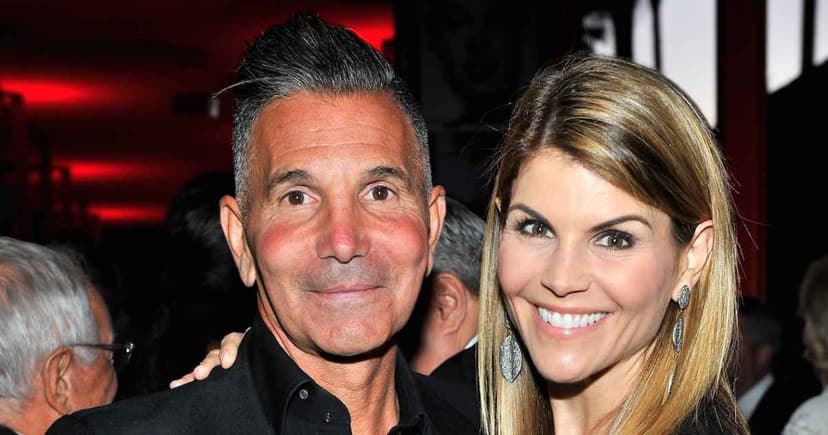 Lori Loughlin and Mossimo Giannulli Sell $15M Mansion Amid Divorce