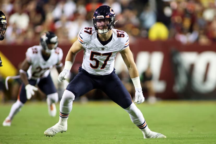 Sanborn Returns: Bears Sign Linebacker for Second Stint