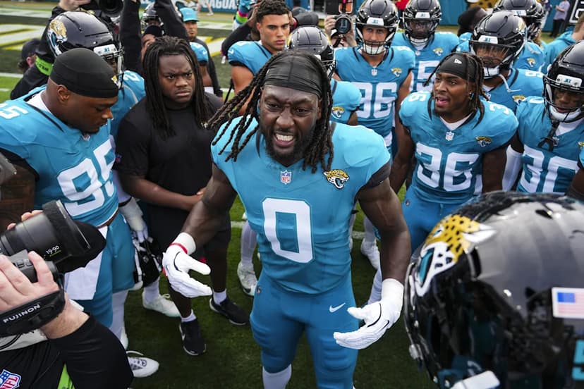 Bengals Eyeing Linebacker Lloyd Amid Defensive Woes