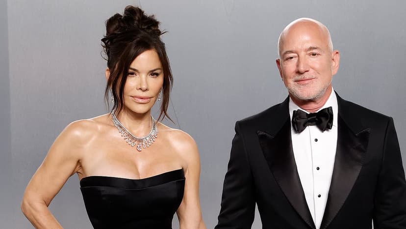 Bezos & Sanchez Vacation in Galápagos: Luxury Amidst Ethical Debate