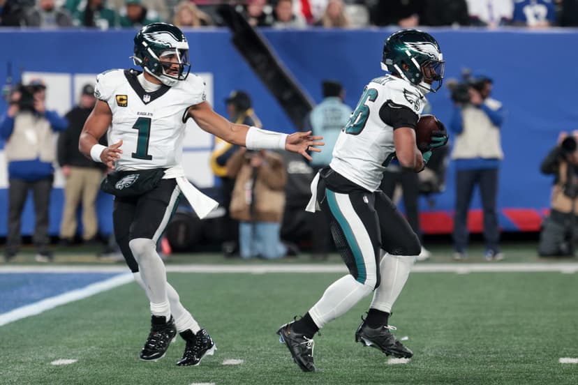 Analyst Suggests Eagles Utilize Hurts and Barkley to Boost Run Game