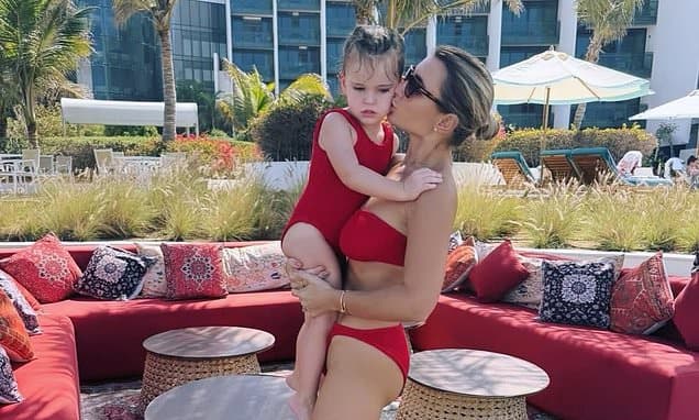 Billie Faiers' Family Fun in Abu Dhabi