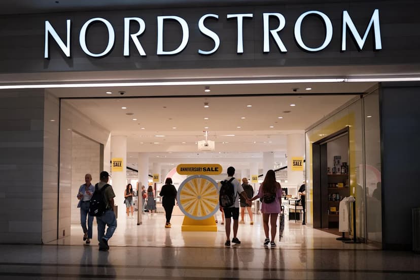 Black Friday 2025: Store Openings & Hours Revealed!