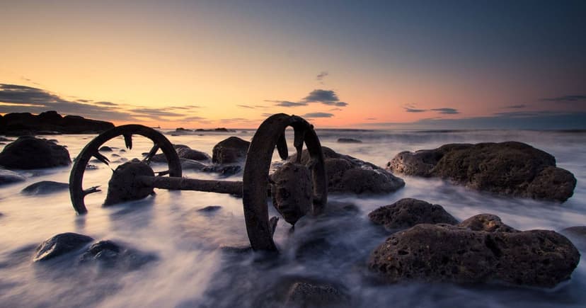 Toxic Beach Reborn: Victorian Glass Treasures Found