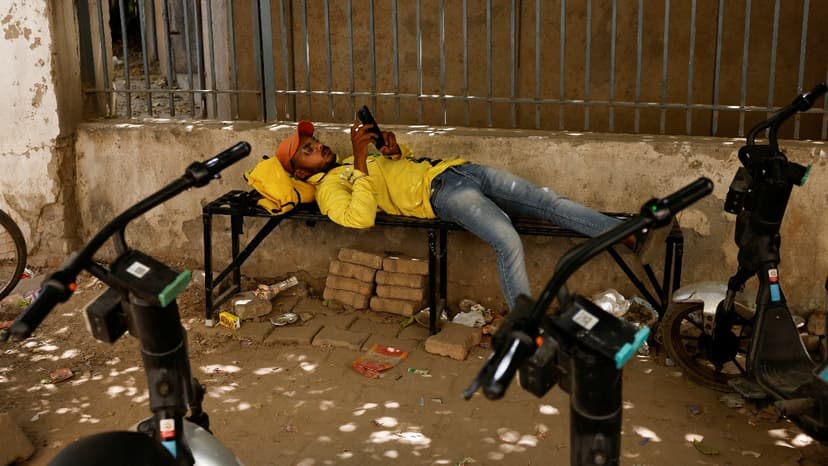 Blinkit Drops 10-Minute Promise: Delivery Lives Unchanged