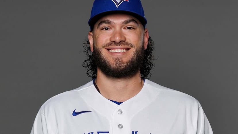 Ponce Carted Off in Heartbreaking Debut