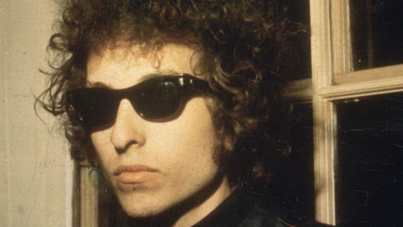 Bob Dylan: The Real Name Behind the Legend