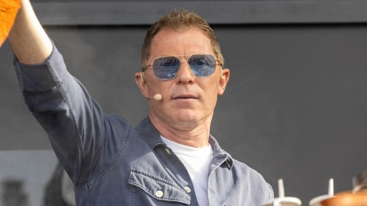 Bobby Flay Cooks Up New Food Network Show