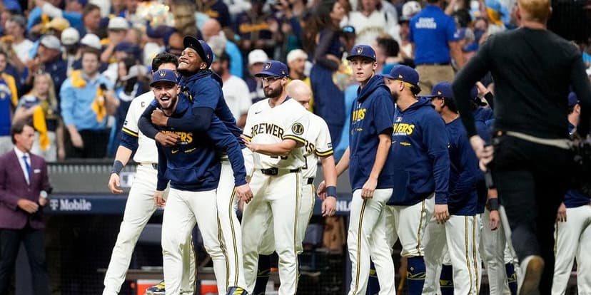 Brewers Shock Dodgers 2-1 in NLCS Opener