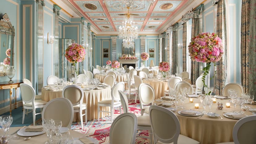 Bridgerton Weddings: Regency Romance Blooms