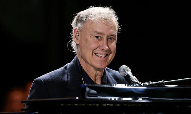 Bruce Hornsby's Weird New Album Challenges Fans