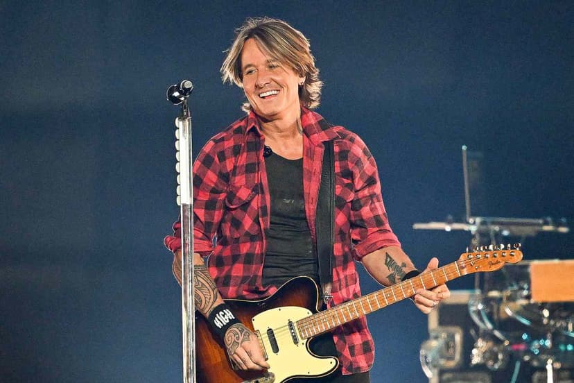 Keith Urban Performs First Show After Divorce Filing from Nicole Kidman