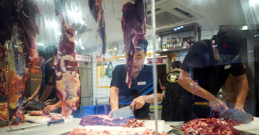 China Reopens Beef Market to Ireland After BSE Scare
