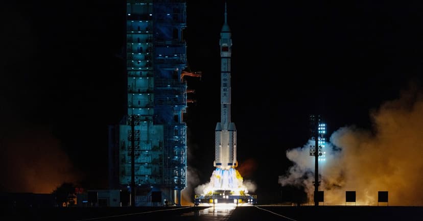 China's Moon Race: Crewed Landing by 2030