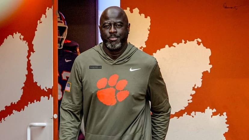 Alabama DE JiQuan Rogers Chooses Clemson Over Power 4 Rivals