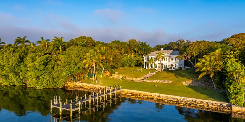 Coconut Grove mansion lists for $110M