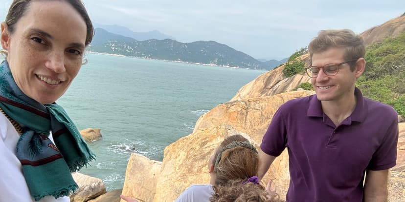 Mom Trades Banking for Books, Creates $4.8M Business