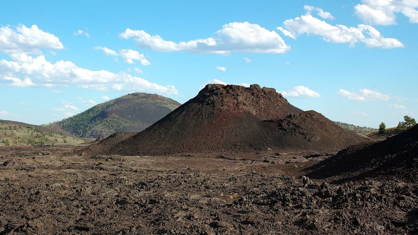 Idaho's Moonscape: Explore Craters of the Moon