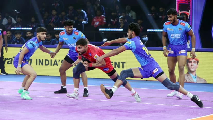 Dabang Delhi K.C. Dominates Pro Kabaddi League 2025 with 11 Wins