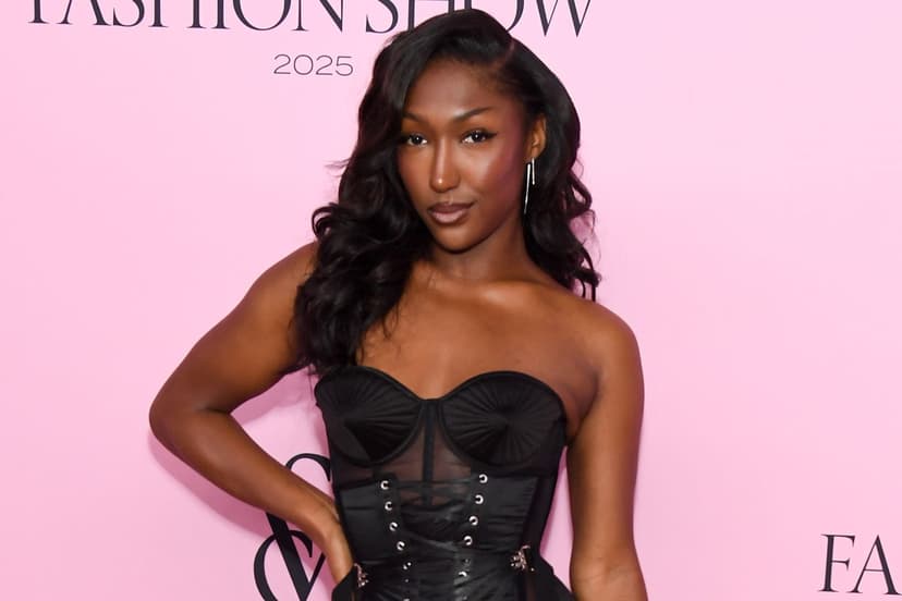 Idris Elba's Daughter Isan Stuns in Daring Corset Dress at Victoria's Secret Fashion Show