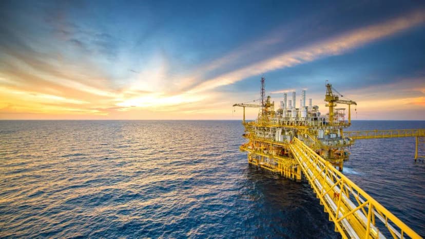 Dated Brent vs. Futures: Decoding Oil's Price Puzzle