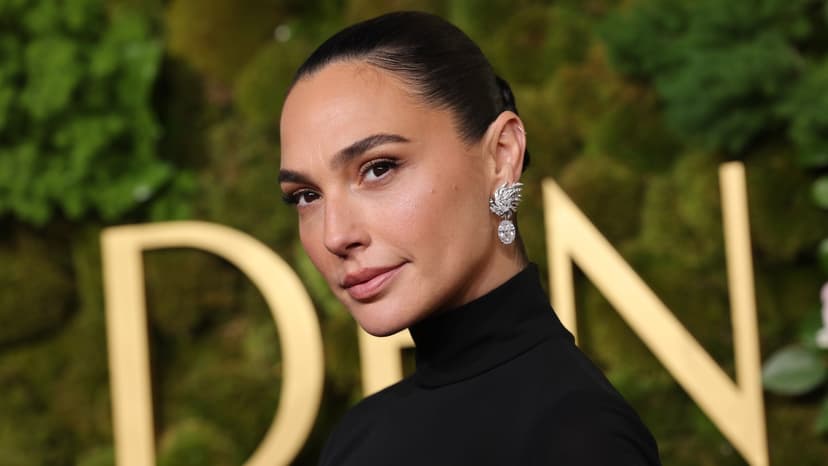Gal Gadot Receives Hollywood Icon Award from Women's Guild Cedars-Sinai