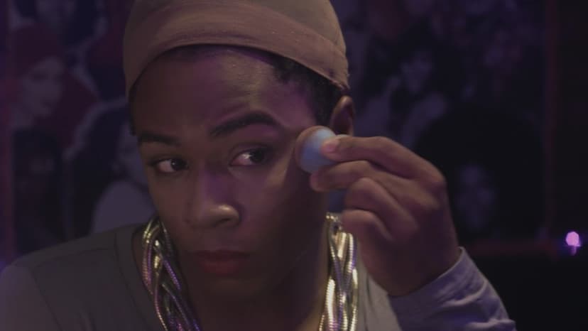 Drag Queen Boxer Seeks Father in New Film