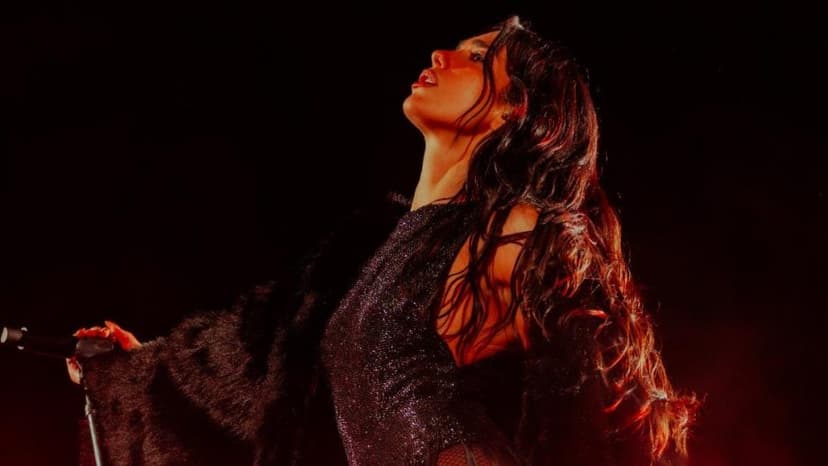 Dua Lipa Captures Mexico City Magic Live