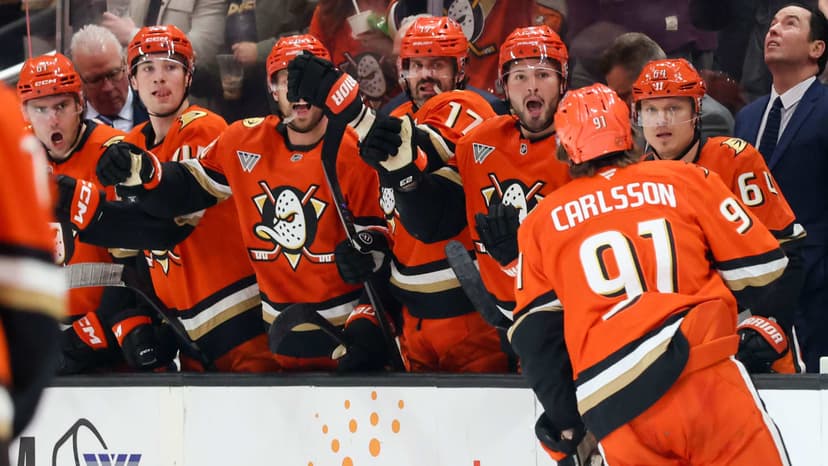 Ducks Coach Quenneville Feels Playoff Buzz