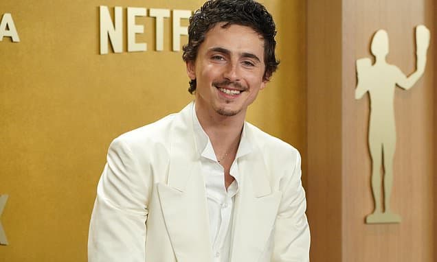 Dudamel Responds to Chalamet's Opera Snub