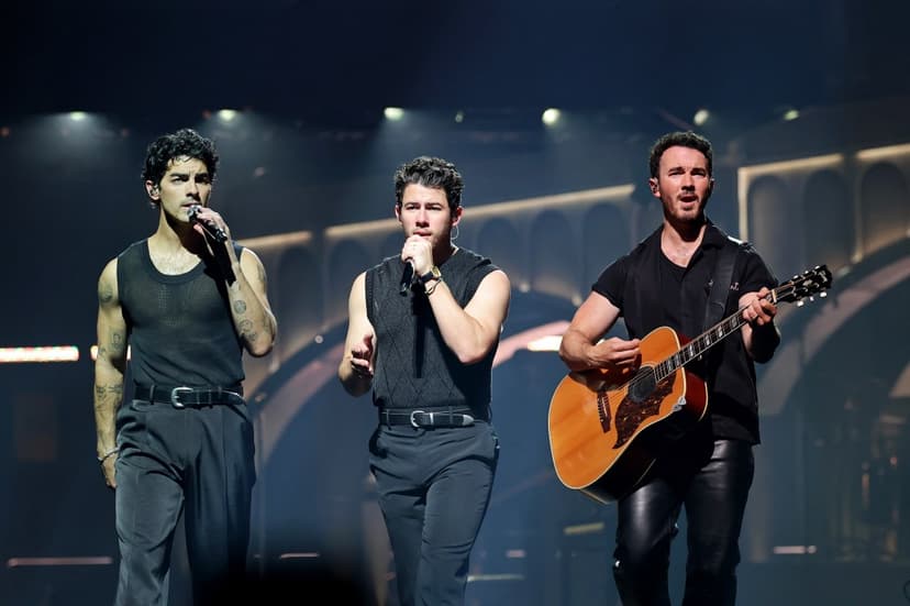 Jonas Brothers to Kick Off 2026 with Exclusive New Year's Eve Livestream
