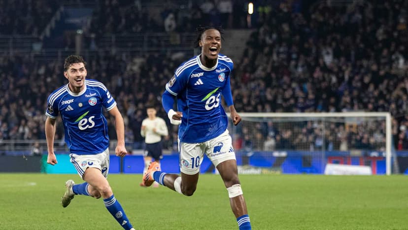 Chelsea-Bound Striker Emegha Joins Netherlands Squad for Crucial Matches