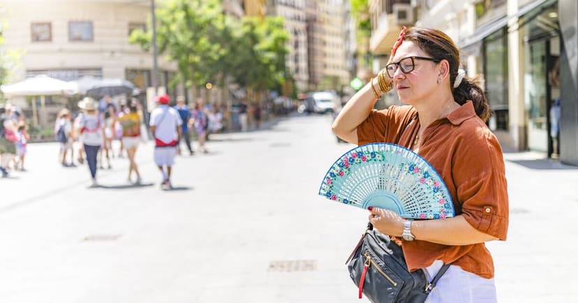 UK Seaside Towns Enjoy Booming August as Mediterranean Heatwaves Fuel Staycations