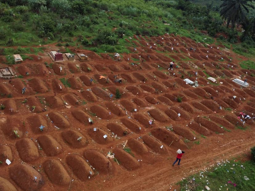 WHO: Untraced Ebola Chains Fuel DRC Epidemic, Schools Reopen