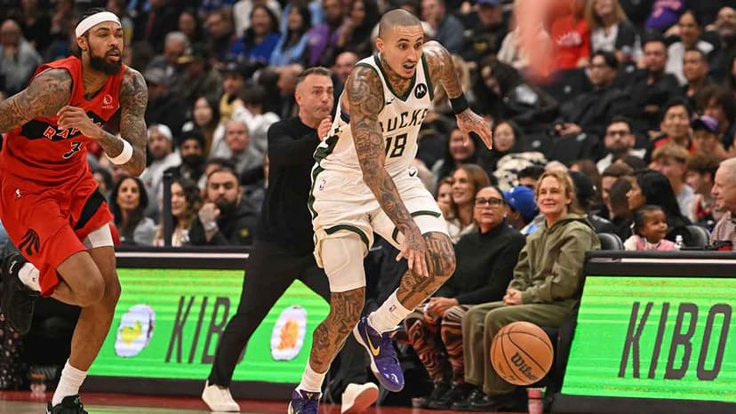 Bucks' Kuzma Suffers Ankle Injury in Raptors Matchup