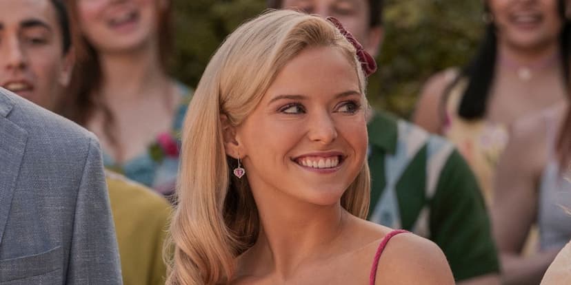 Elle Woods Ditches LA for Seattle's Grunge Scene