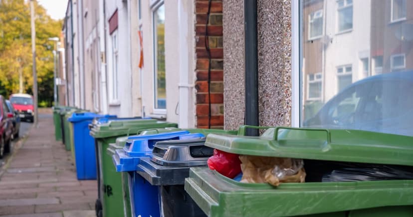 England's New Bin Rules: Fines Looming!