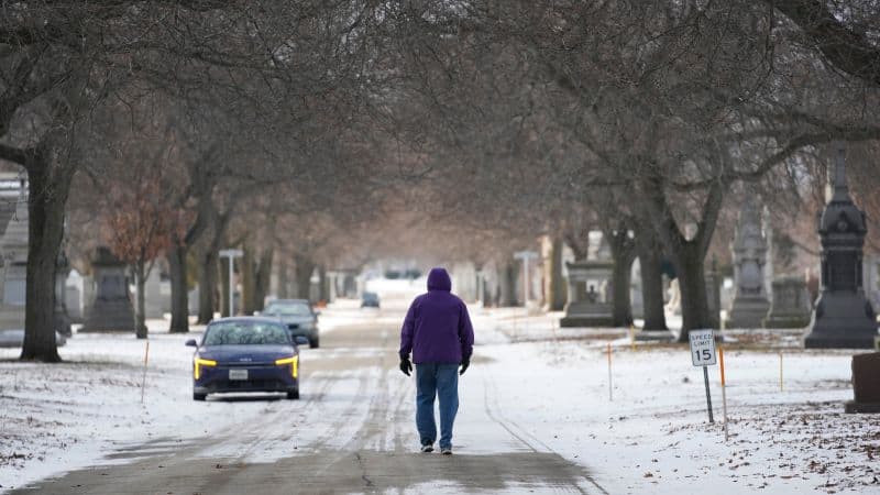 Arctic Chill: Climate Change Fuels Extreme Cold?