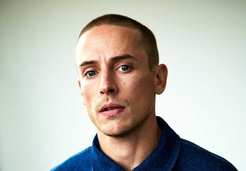 Fanning Sisters Unite for WWII Epic The Nightingale