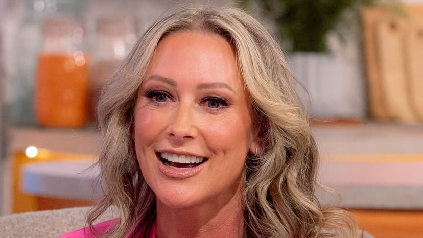 Faye Tozer Admits to 'Cheating' for Youthful Looks