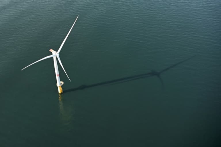 France Unveils Clear Plan to End Fossil Fuel Reliance