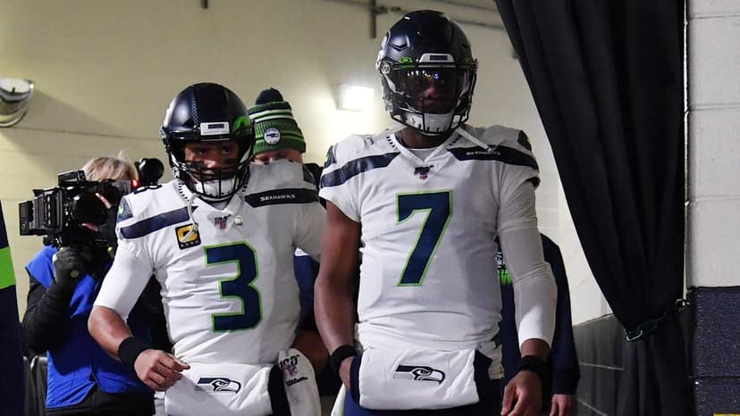 Seahawks QBs: Smith, Wilson Reunite on Jets?
