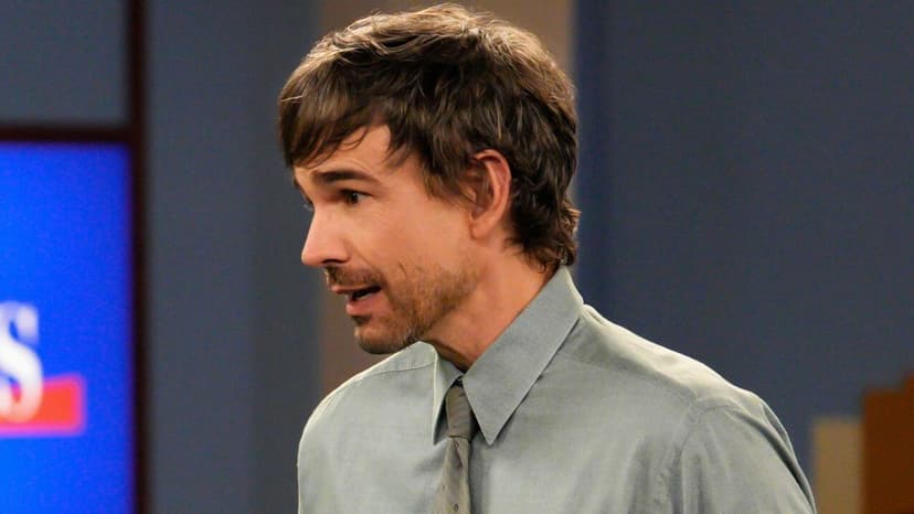 Actor Hints at Georgie & Mandy's Marriage End