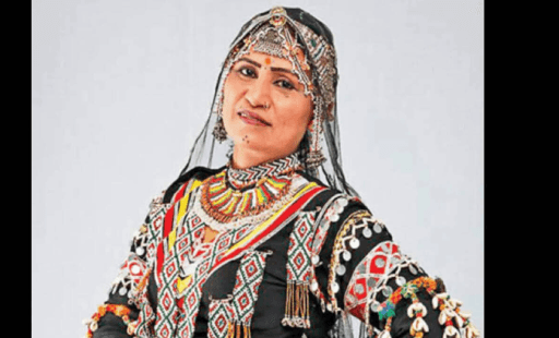 Snake Charmer's Daughter Dances to Global Fame
