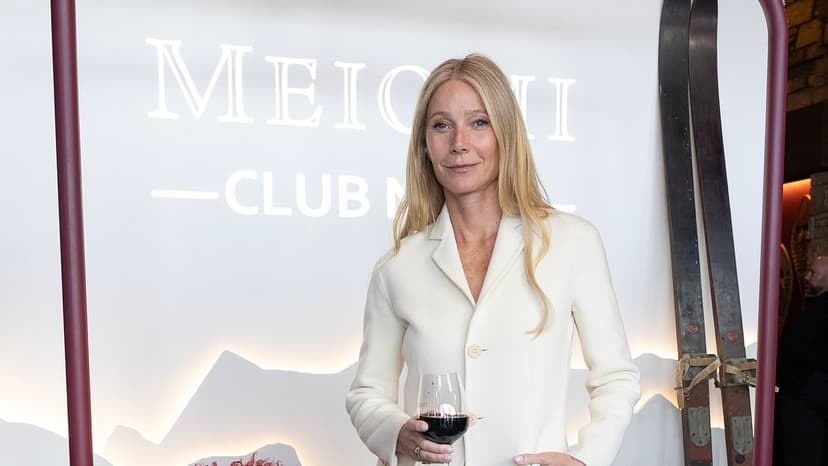 Gwyneth Paltrow Faces Fan Fury Over Cancer Therapy Advice