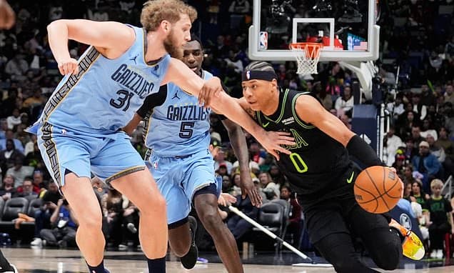 Hawks Add Center Depth, Trade for Jock Landale