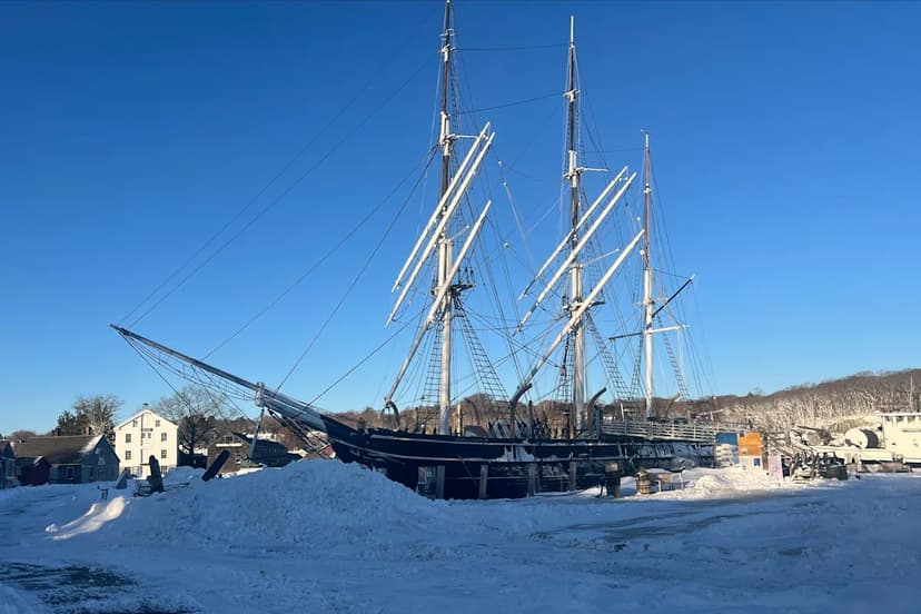 Historic Ship Faces Snowy Cleanup Challenge