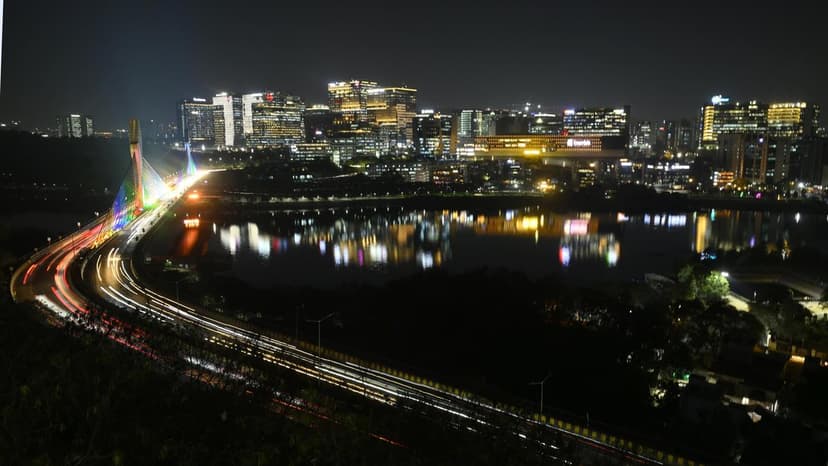 Hyderabad Lake's Luxury Masking Decay